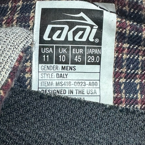 Lakai Daly Gray and White Low-Top Lace Up Sneakers with Fabric Upper - Picture 10 of 12